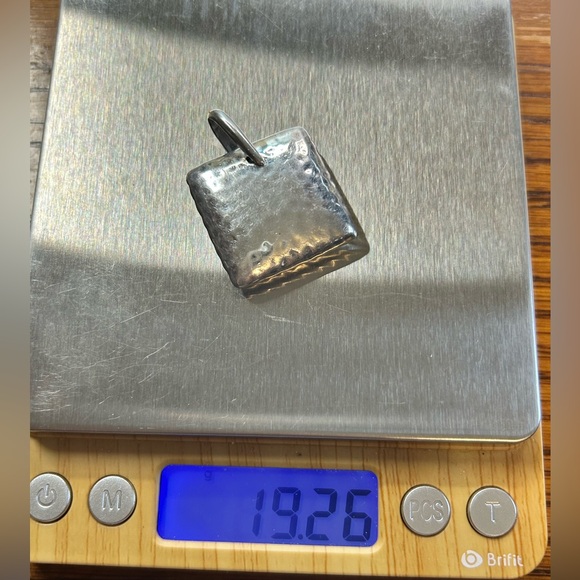 Silpada sterling silver 925 Signed hammered solid puffy square pendant retired - Picture 5 of 5